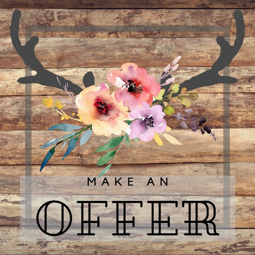 Most reasonable offers accepted! 💕💕